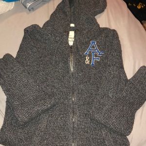 thick grey Abercrombie sweater zip up